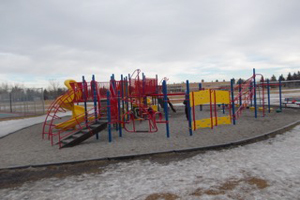 Chinook Park School outside
